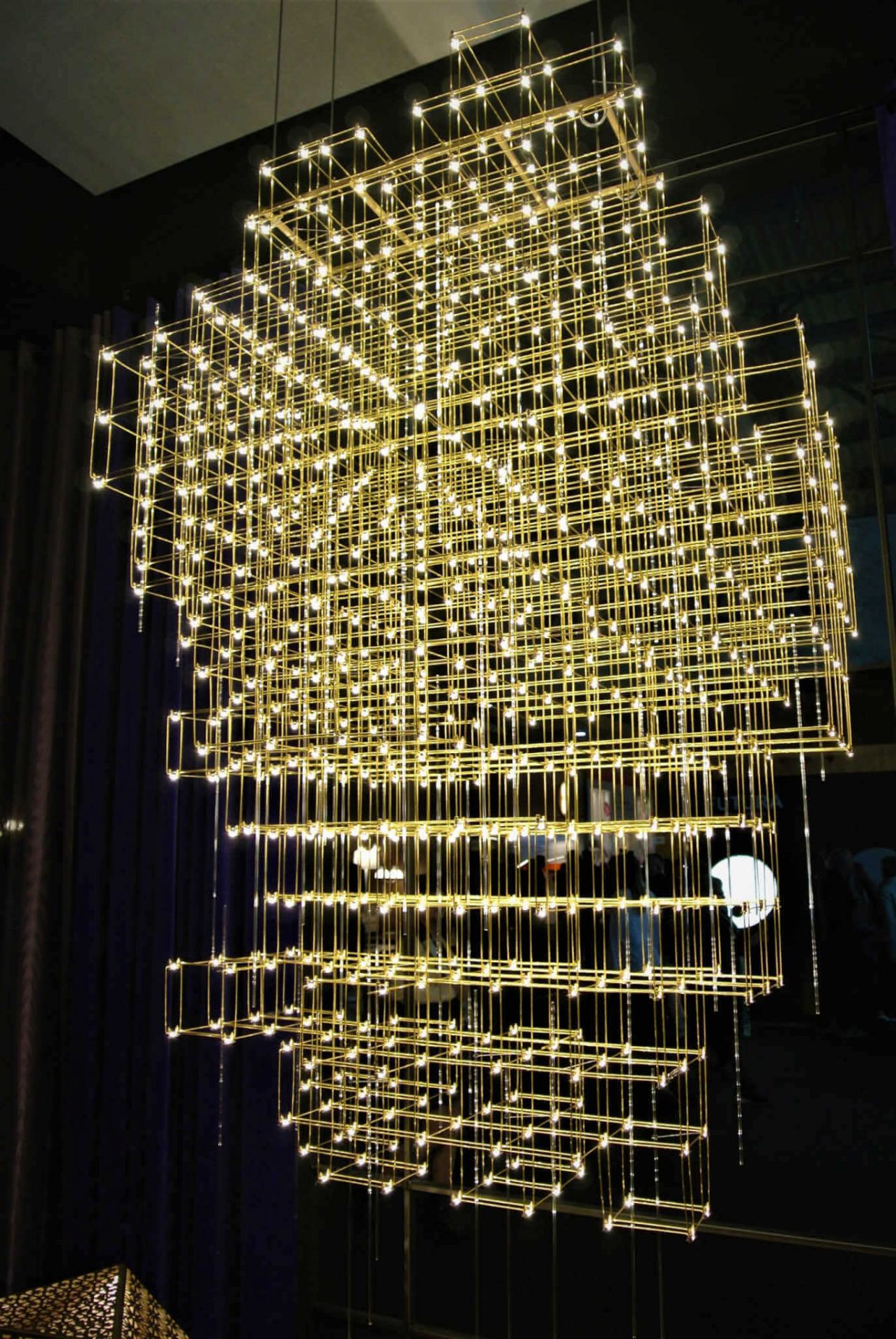 Euroluce 2019 | Quasar | Leuchten Lukassen