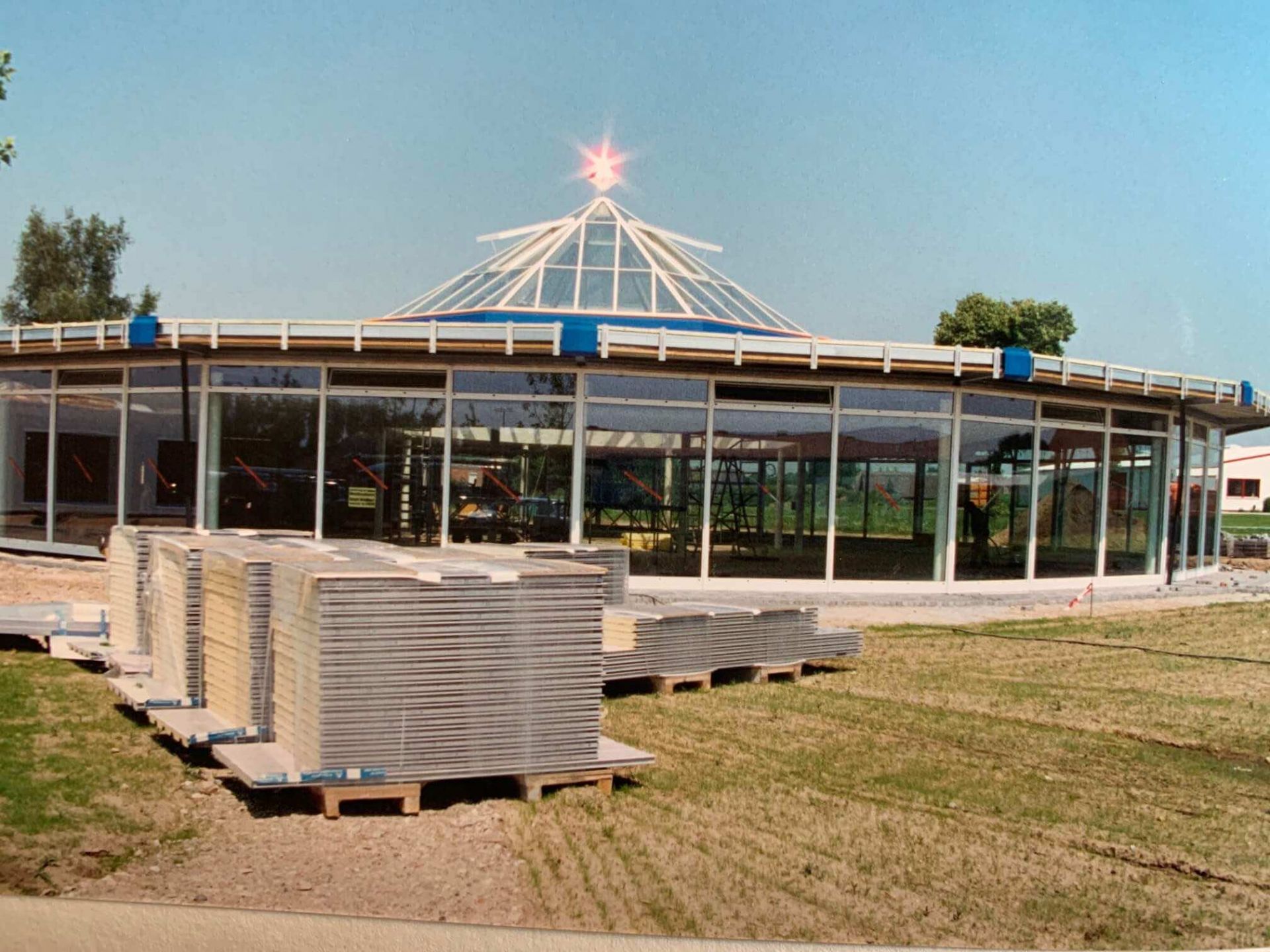 Langsam aber stetig nimmt das Leuchtenhaus Gestalt an