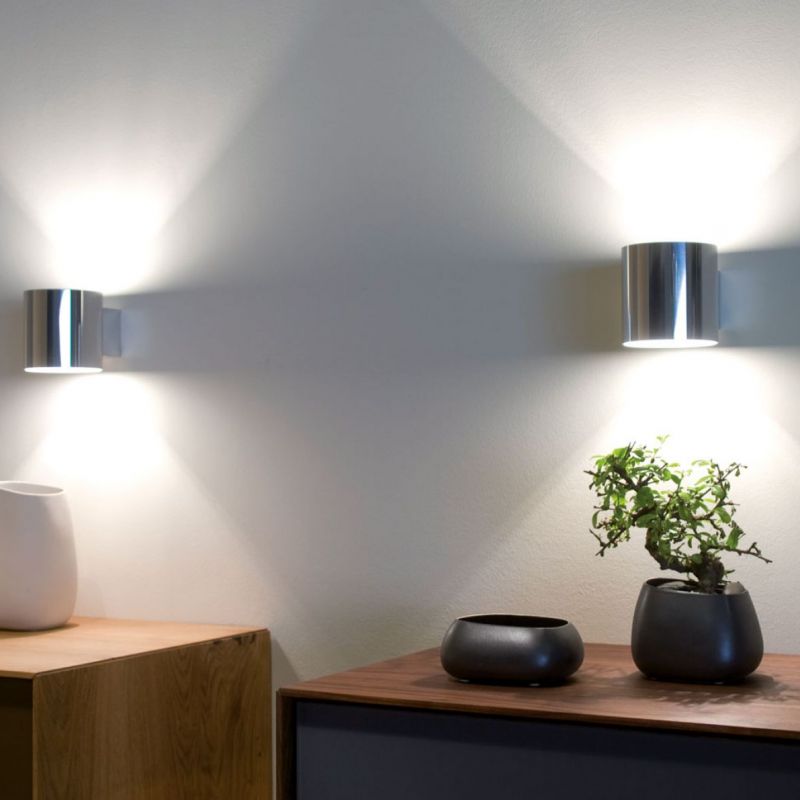 OLIGO | PROJECT | WANDLEUCHTE, WELCHE NACH OBEN UND UNTEN LICHT STRAHLT | LEUCHTEN LUKASSEN LICHTDESIGN