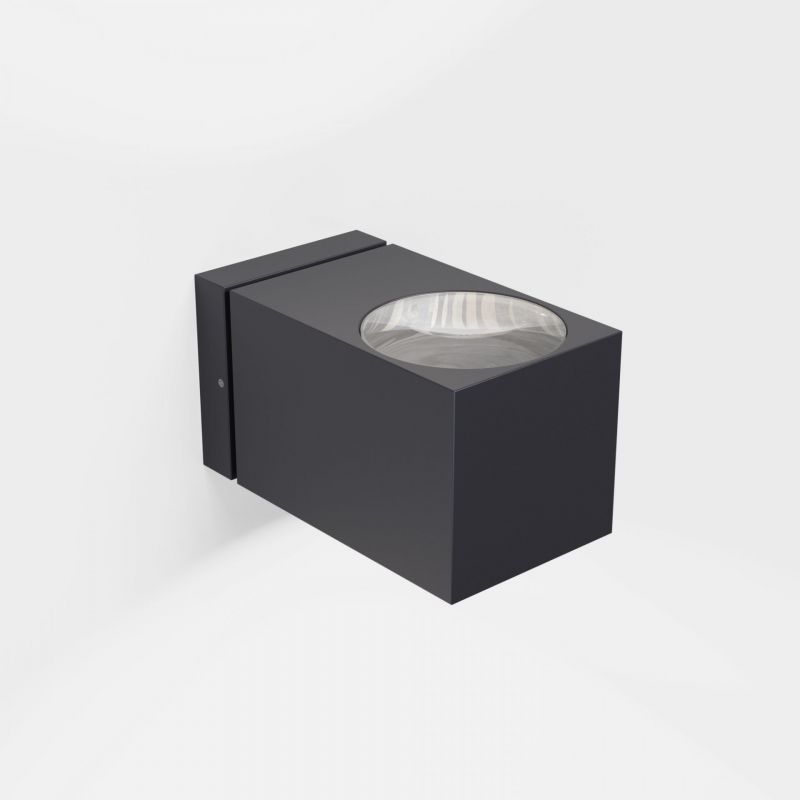 IP44 | COMO | AUßENLEUCHTE MIT HELLEM HINTERGRUND | LEUCHTEN LUKASSEN LICHTDESIGN